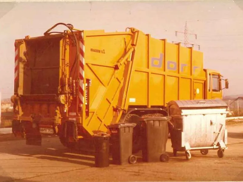 dorr-historie-kempten-slider-lkw-mit-muelltonnen